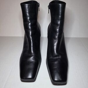 Naturalizer Black Ankle Boot Womens Sz 10M